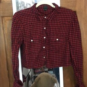 cropped plaid shirt